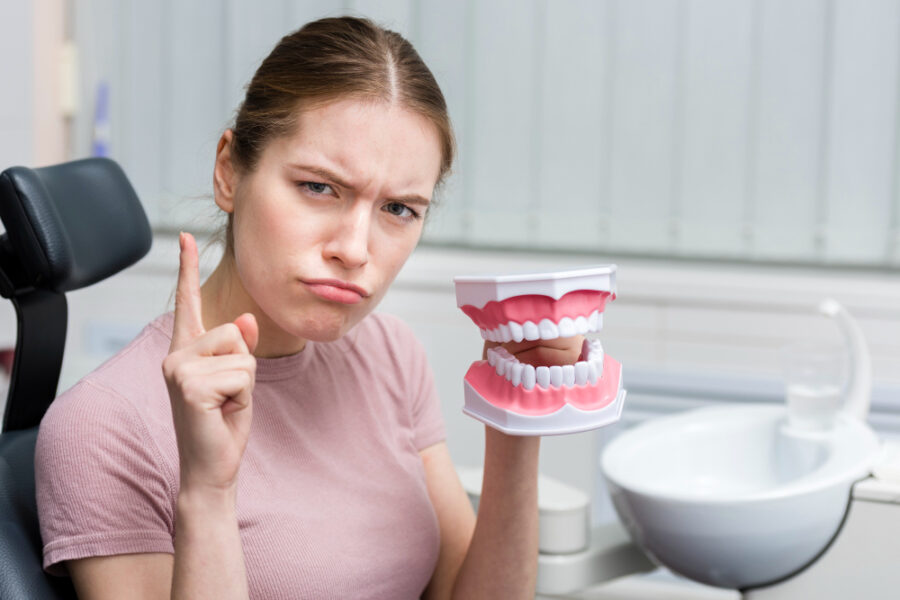 Quem não pode fazer implante dentário 